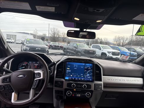 Used 2022 Ford F250 King Ranch w/ King Ranch Ultimate Package image 15