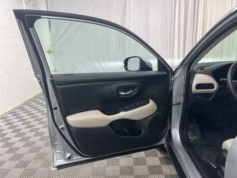 Used 2024 Honda HR-V LX image 18