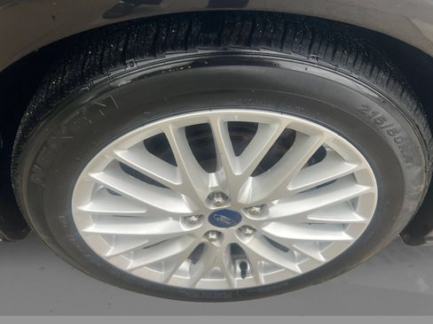 Used 2012 Ford Focus SEL FWD image 25