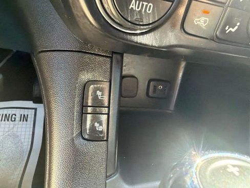 Used 2019 GMC Acadia SLT FWD image 31