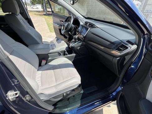 Used 2017 Honda CR-V Touring image 26