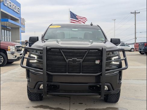 Used 2021 Chevrolet Silverado 1500 RST w/ Z71 Off-Road Package image 12
