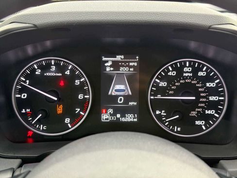 Certified 2024 Subaru Crosstrek 2.0i Premium AWD/4WD image 27