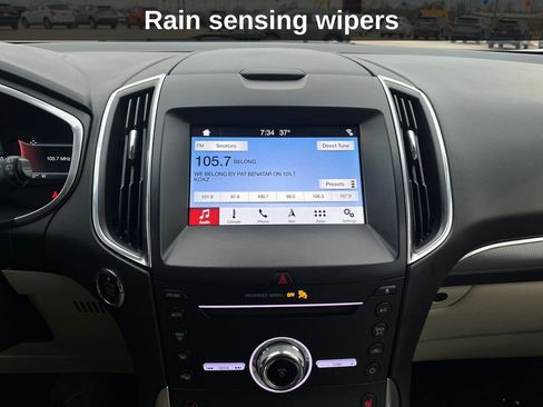 Used 2019 Ford Edge Titanium w/ Cold Weather Package image 27