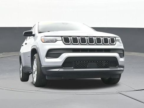 Used 2025 Jeep Compass Sport AWD/4WD image 51
