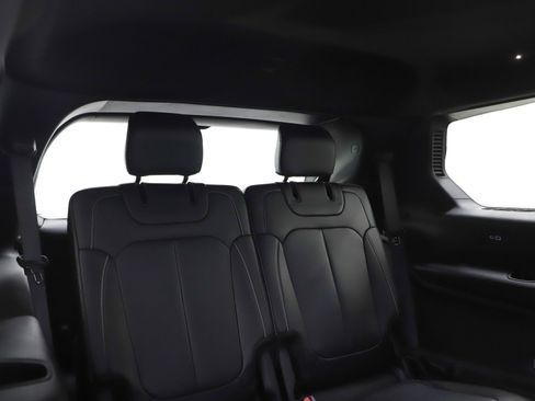 Used 2025 Jeep Grand Cherokee L Limited w/ Trailer Tow Package image 13