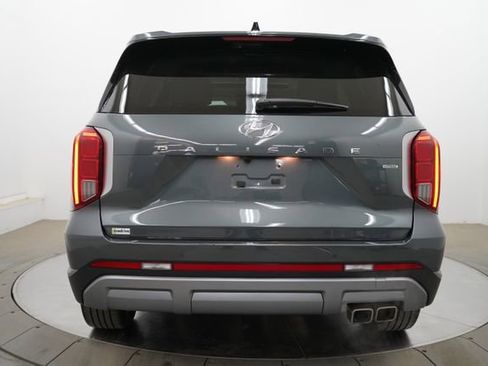Used 2024 Hyundai Palisade SEL w/ Premium Package AWD/4WD image 6