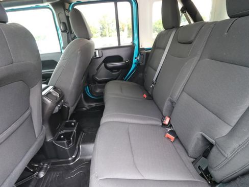 Used 2020 Jeep Wrangler Unlimited Sport S AWD/4WD image 9