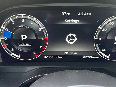 Used 2024 Mitsubishi Outlander SEL AWD/4WD image 23