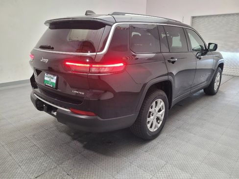 Used 2023 Jeep Grand Cherokee L Limited AWD/4WD image 9