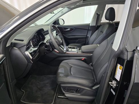 Used 2023 Audi Q8 Prestige image 17