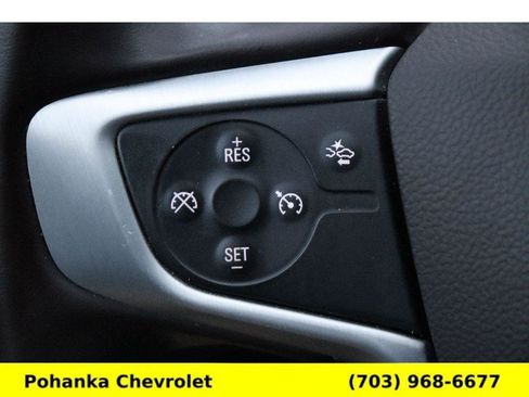 Used 2023 GMC Acadia SLT image 12