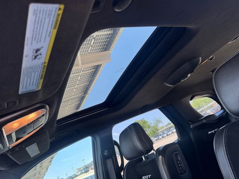 Used 2020 Dodge Durango SRT w/ Premium Interior Group image 18