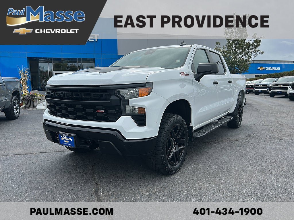 Used 2023 Chevrolet Silverado 1500 Custom Trail Boss AWD/4WD image 1