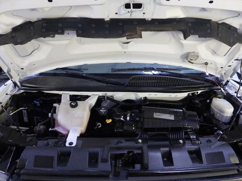 Used 2019 Chevrolet Express 3500 LT w/ LT Preferred Equipment Group image 9