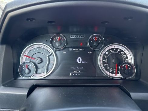 Used 2024 RAM 1500 Warlock w/ Electronics Group AWD/4WD image 16