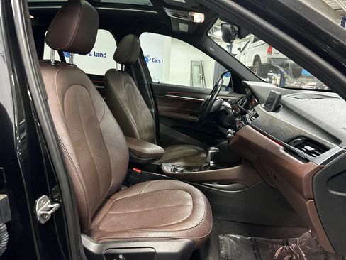 Used 2017 BMW X1 xDrive28i AWD/4WD image 23