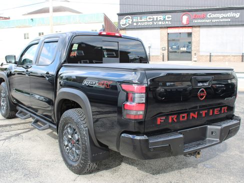 Certified 2024 Nissan Frontier PRO-4X w/ Pro Premium Package AWD/4WD image 3