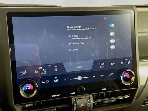 Certified 2024 Lexus GX 550 w/ Accessory Package (Z1) AWD/4WD image 14