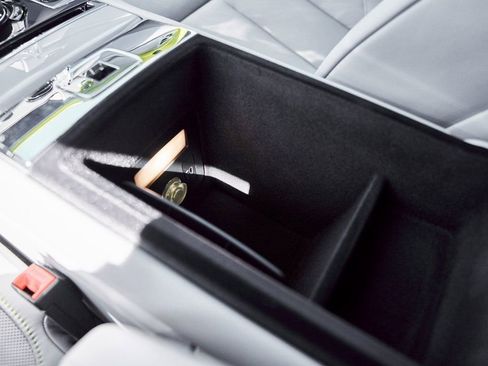 Used 2024 Rolls-Royce Cullinan AWD/4WD image 83