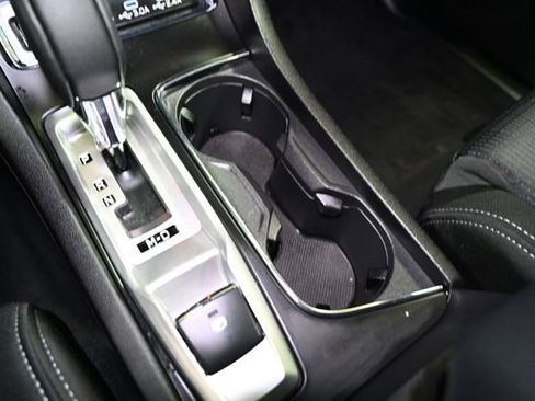 Used 2024 Subaru Ascent Premium w/ Convenience Package image 26