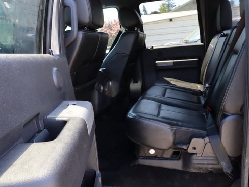 Used 2013 Ford F250 Lariat w/ Chrome Pkg AWD/4WD image 4