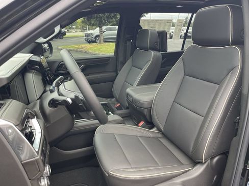 New 2026 GMC Yukon XL Elevation w/ Elevation Premium Package AWD/4WD image 20