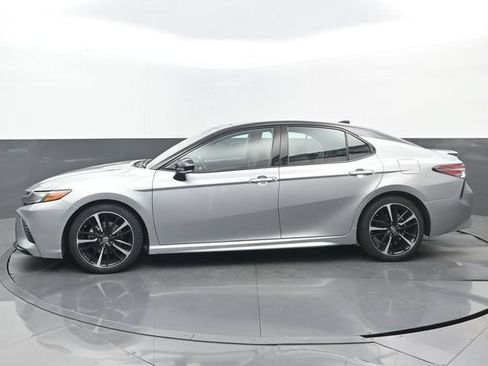 Used 2019 Toyota Camry XSE w/ Driver Assist Package FWD image 7