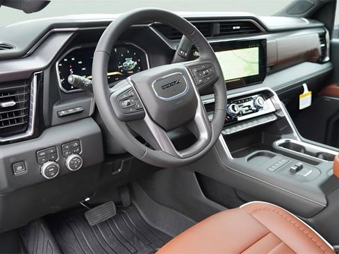 New 2026 GMC Sierra 2500 Denali Ultimate w/ Max Trailering Package image 11