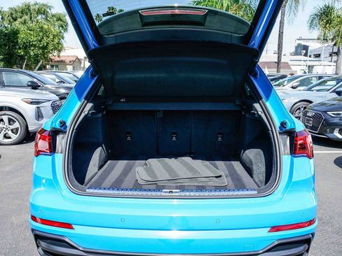 Used 2022 Audi Q3 2.0T Premium w/ Black Optic Sport Package image 26