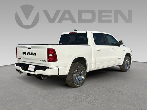 New 2026 RAM 1500 Big Horn AWD/4WD image 18