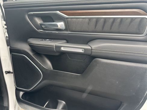 Used 2021 RAM 1500 Laramie image 33