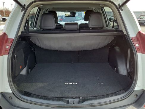 Used 2015 Toyota RAV4 Limited image 8
