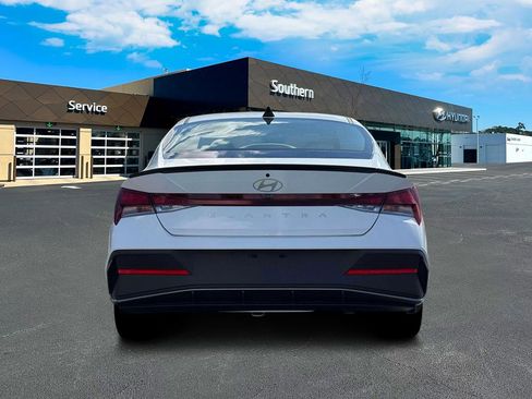 New 2026 Hyundai Elantra Sport FWD image 7