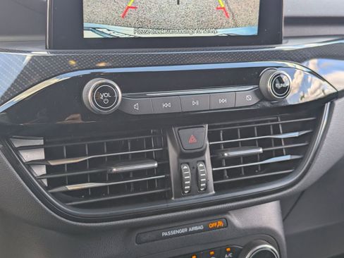 Certified 2024 Ford Escape ST-Line image 22