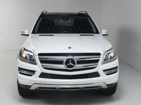 Used 2014 Mercedes-Benz GL 450 4MATIC image 10