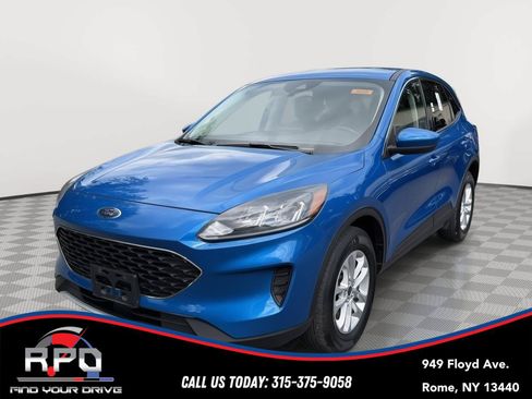 Used 2021 Ford Escape SE w/ Convenience Package AWD/4WD image 1