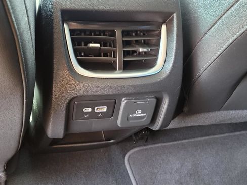 Used 2022 Chevrolet Blazer LT w/ Sound & Technology Package FWD image 21