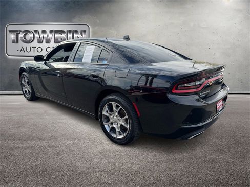Used 2016 Dodge Charger SXT w/ AWD Premium Group image 6