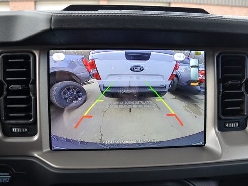 New 2026 Ford Bronco Outer Banks w/ Sasquatch Package AWD/4WD image 12