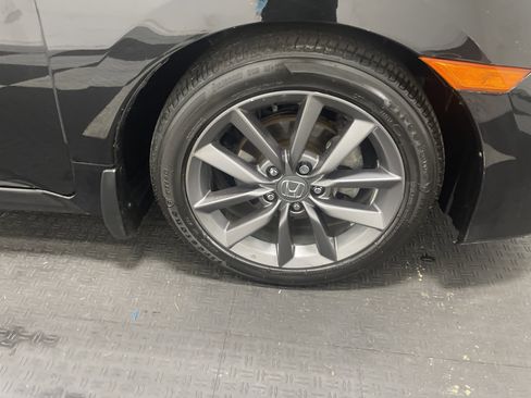 Used 2021 Honda Civic EX image 28