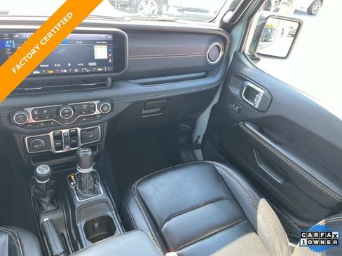 Certified 2024 Jeep Wrangler Unlimited Sahara AWD/4WD image 15