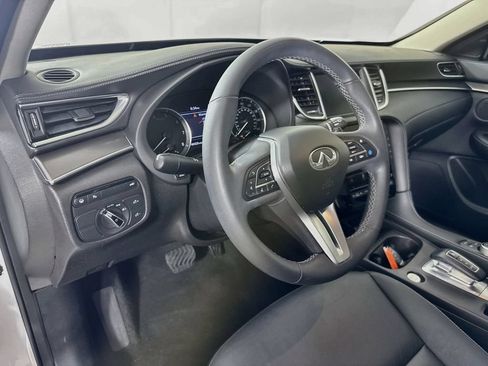 Certified 2023 INFINITI QX50 Pure FWD image 12