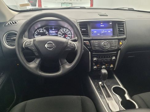 Used 2020 Nissan Pathfinder SV w/ Cargo Package FWD image 22