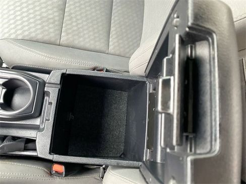 Used 2020 Toyota Tacoma SR w/ SR Convenience Package image 20