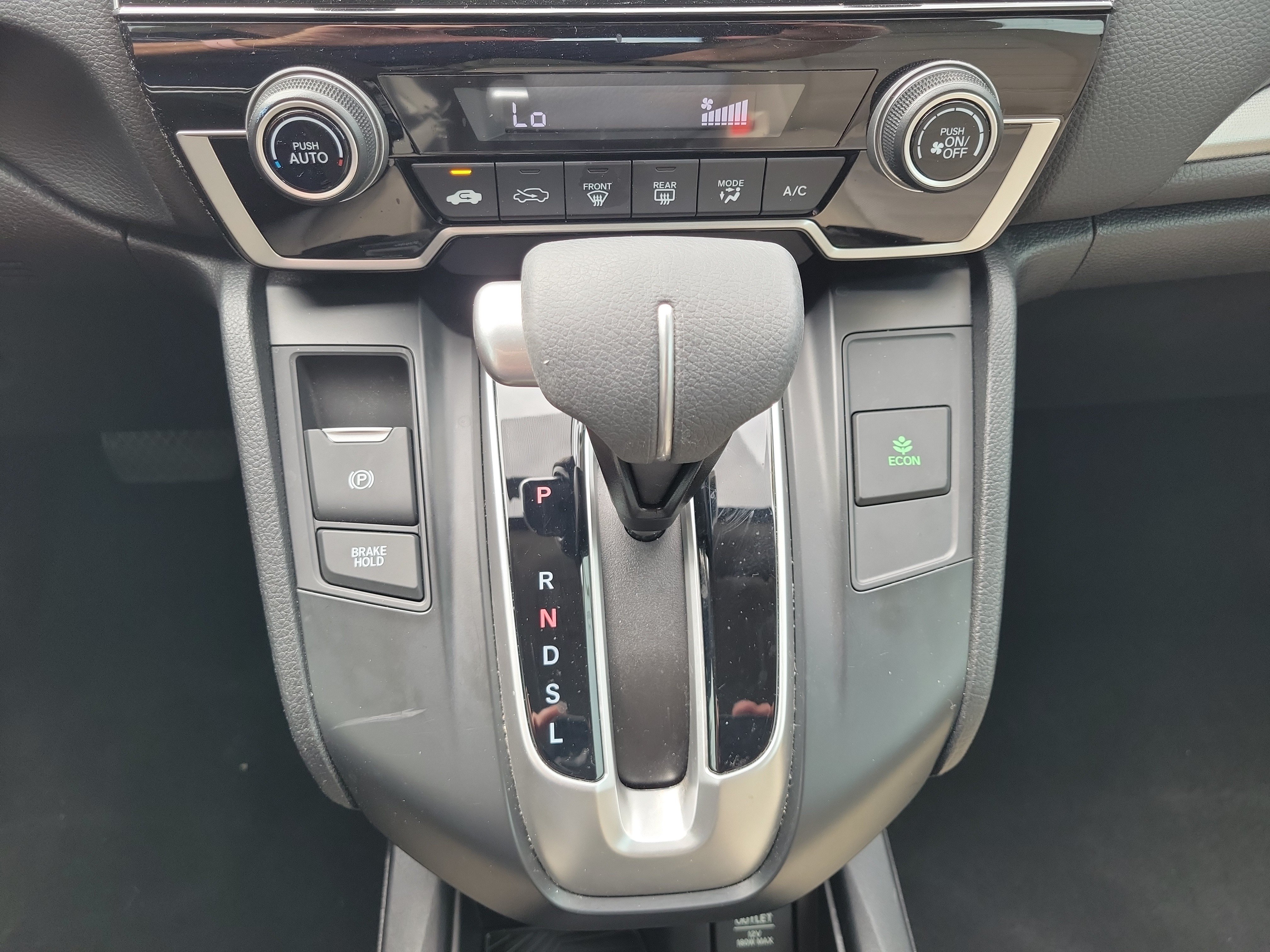 Used 2018 Honda CR-V LX image 25