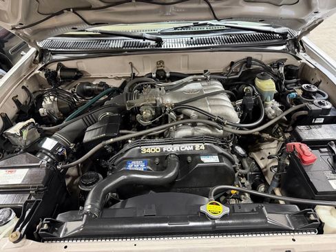 Used 1998 Toyota 4Runner SR5 RWD image 21
