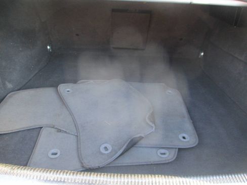 Used 2004 Volkswagen Passat GLX image 12