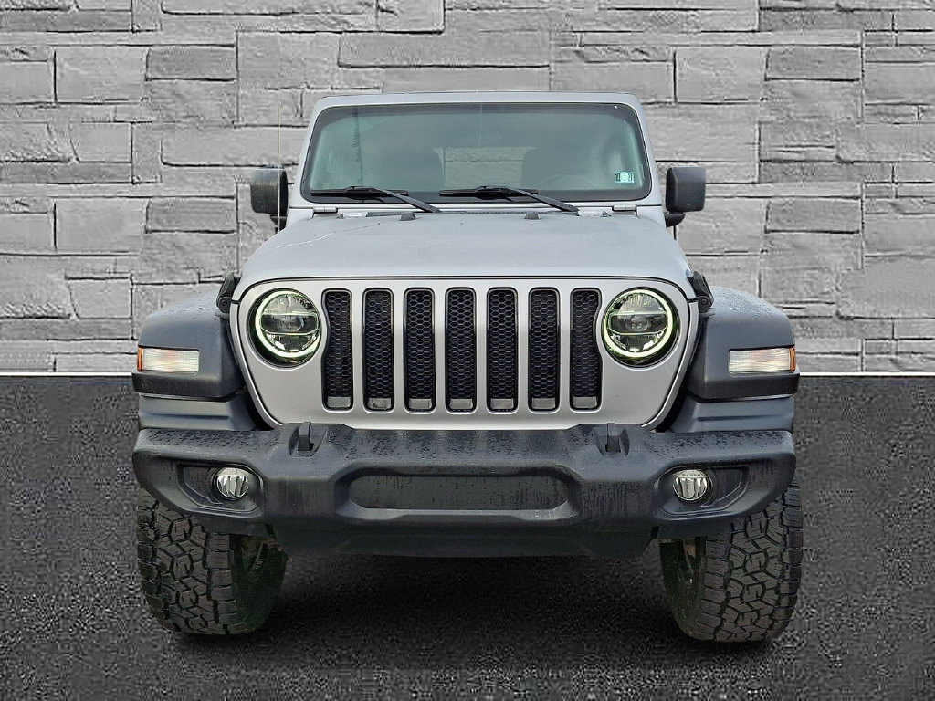 Used 2021 Jeep Wrangler Unlimited Sport AWD/4WD image 3