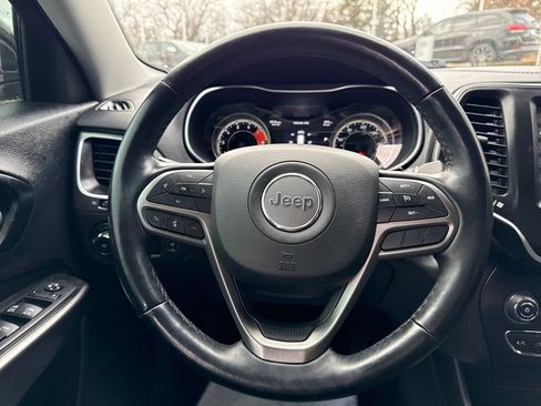 Used 2021 Jeep Cherokee Latitude Lux w/ Comfort/Convenience Group image 14